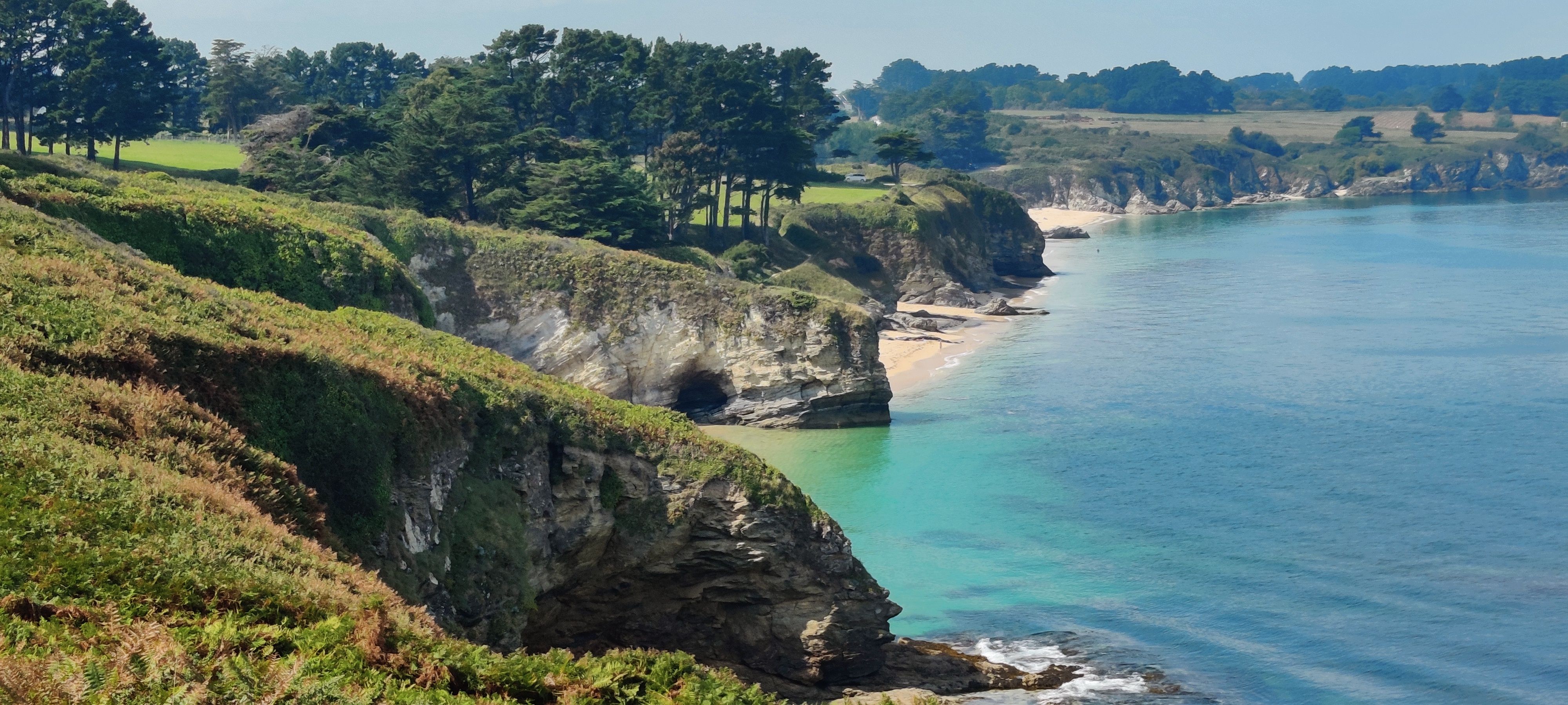 Belle-Île’s cliffs