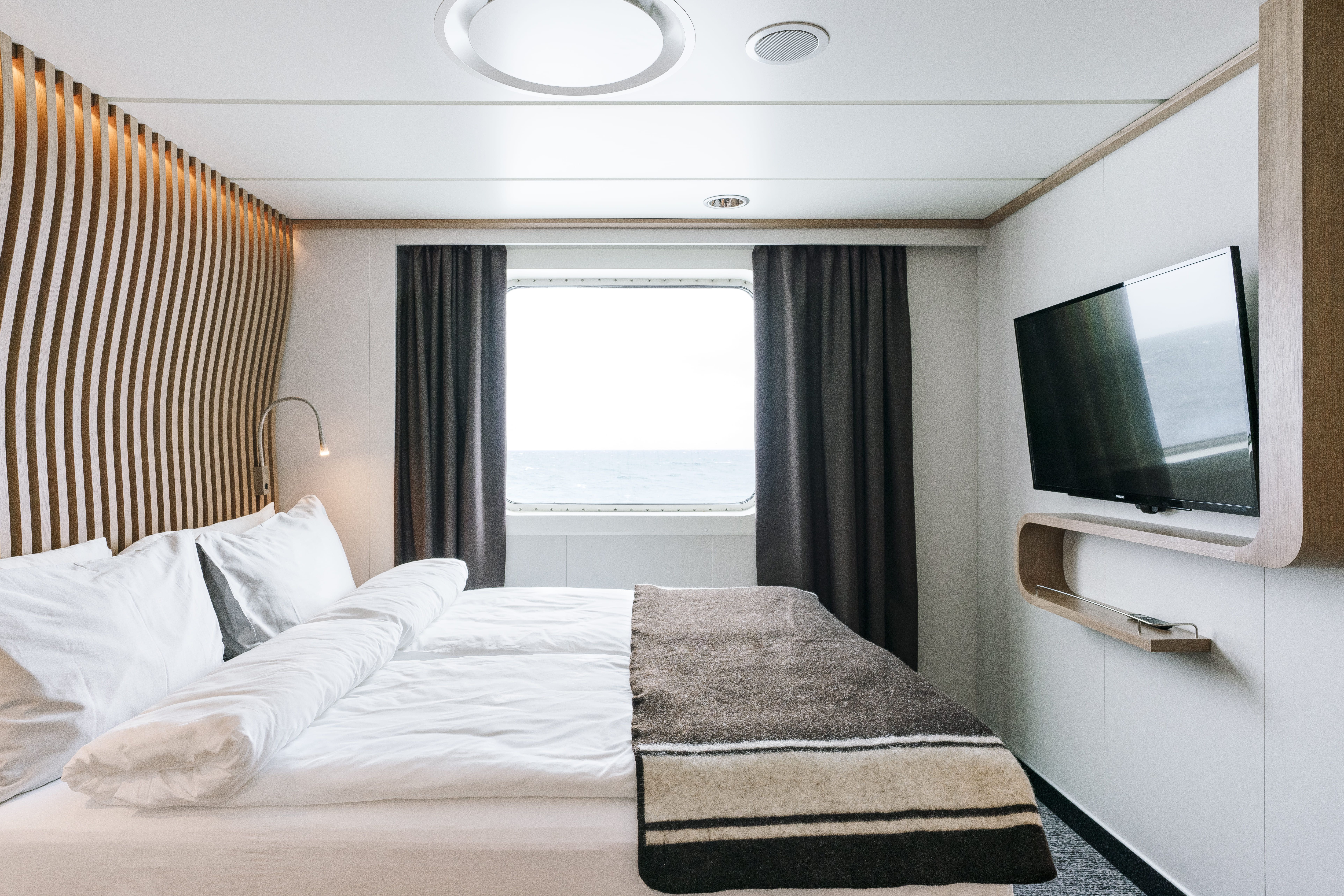 HX expeditions cabin