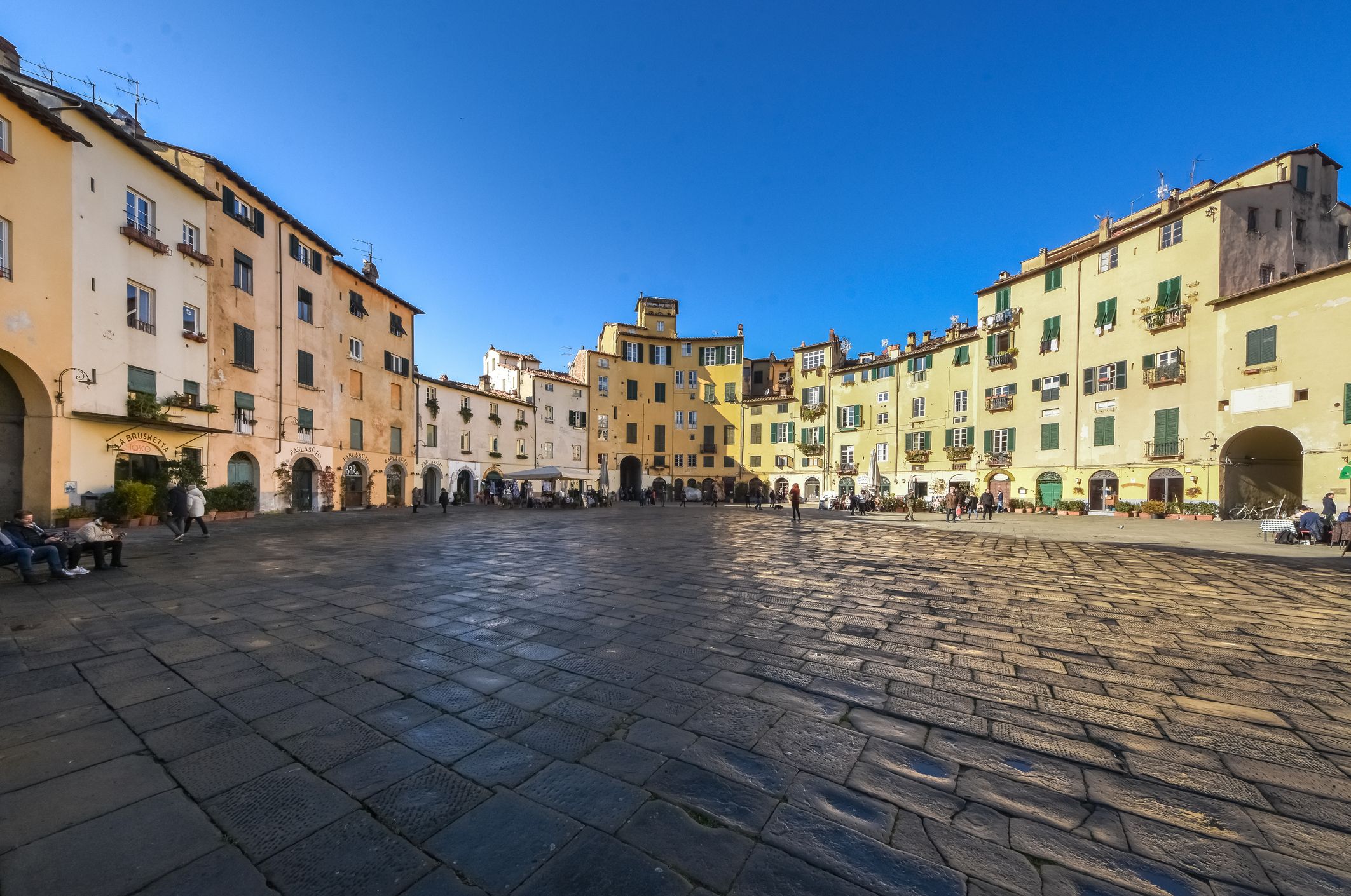 lucca