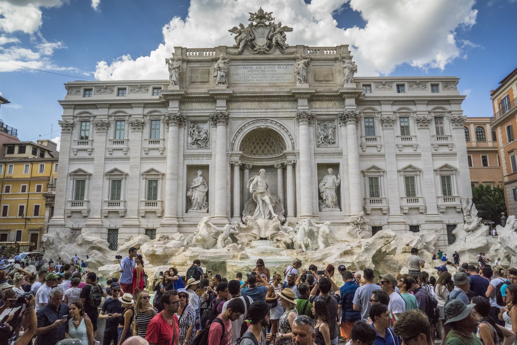 trevi fountain